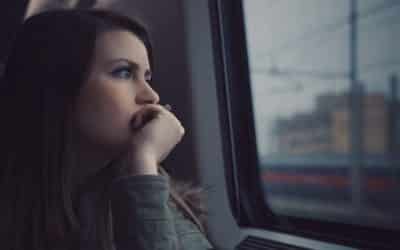 Comprendre et surmonter la dépression en expatriation : quand tout perd son sens et que la solitude pèse